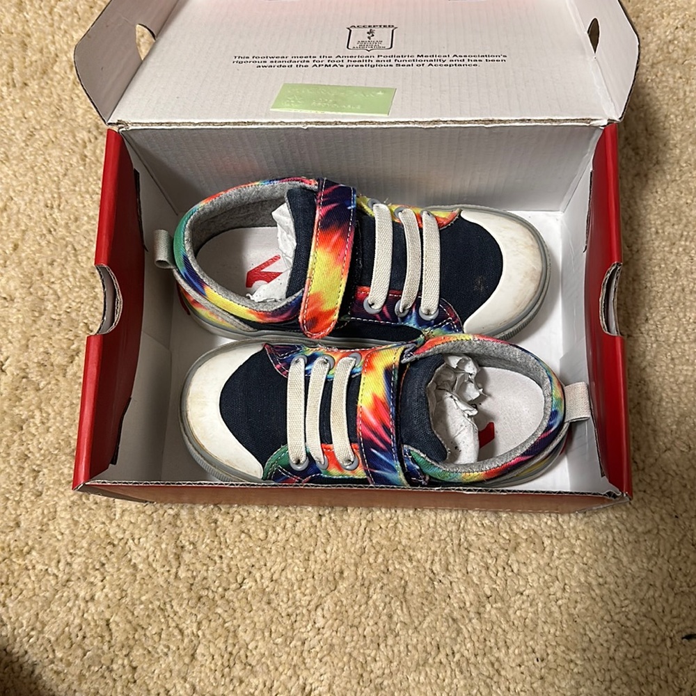 See Kai Run size 10 shoes
